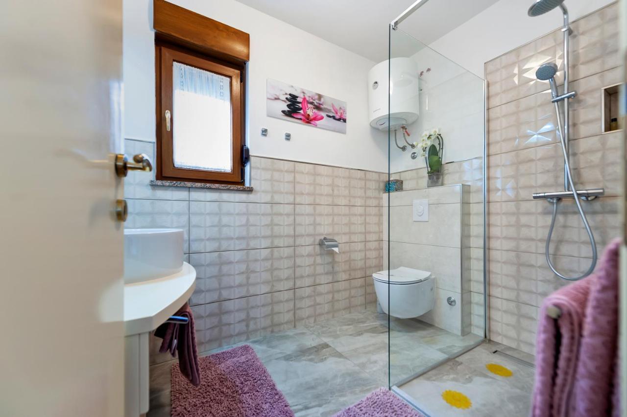 Apartments And Rooms Villa Dea Adults Only Rovinj Luaran gambar